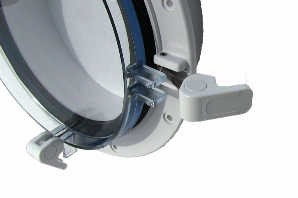 Porthole Latches: Cam over latch or Star knob